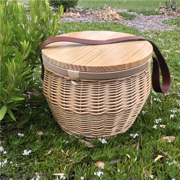 Scotch Wicker Picnic Cooler Basket Round