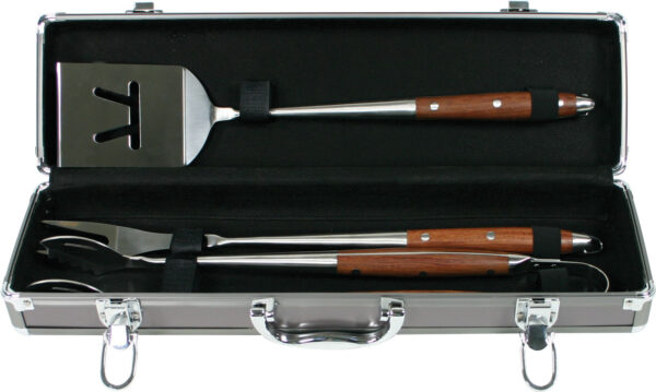 BBQ set 3 piece in a aluminium carry case